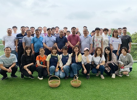 MILAN米兰体育·（中国）官方网站工会组织员工踏春活动