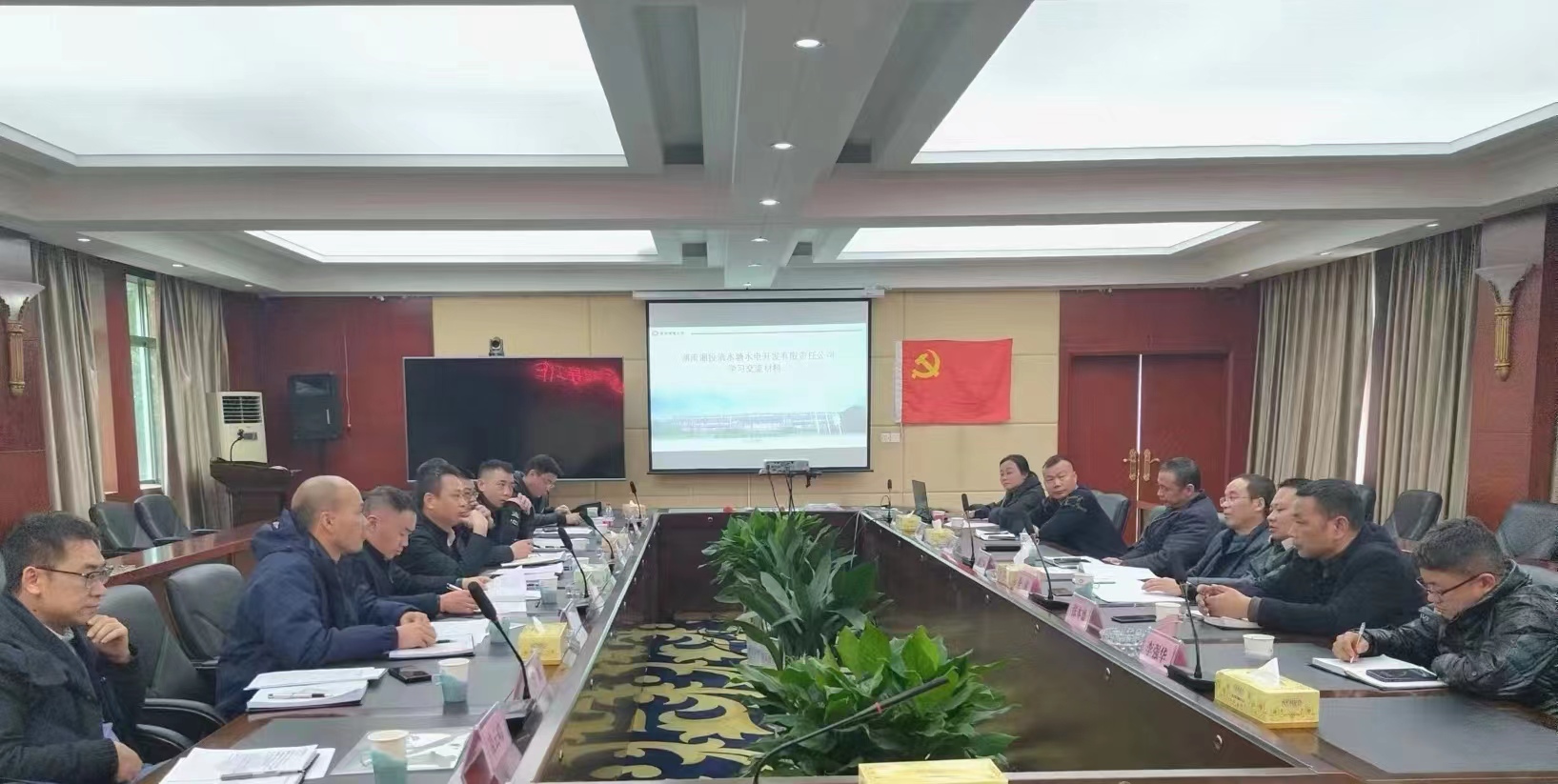 株洲航电分MILAN米兰体育·（中国）官方网站、空洲岛MILAN米兰体育·（中国）官方网站联合调研安江水电站和清水塘水电站