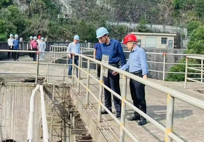 省国资委二级巡视员戴雪峰一行莅临MILAN米兰体育·（中国）官方网站鸟儿巢MILAN米兰体育·（中国）官方网站开展防汛安全督查