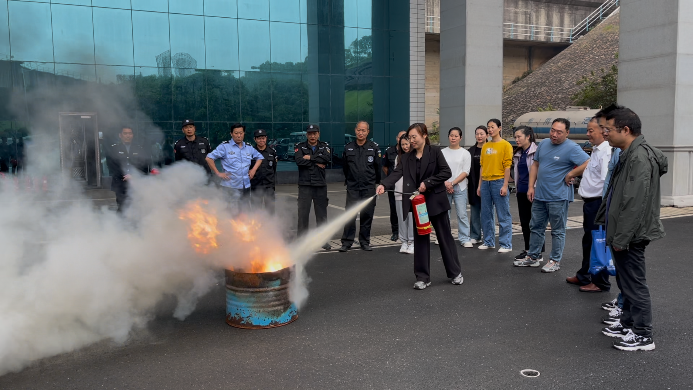 全民消防、生命至上--MILAN米兰体育·（中国）官方网站株洲航电2024年消防宣传月活动纪实