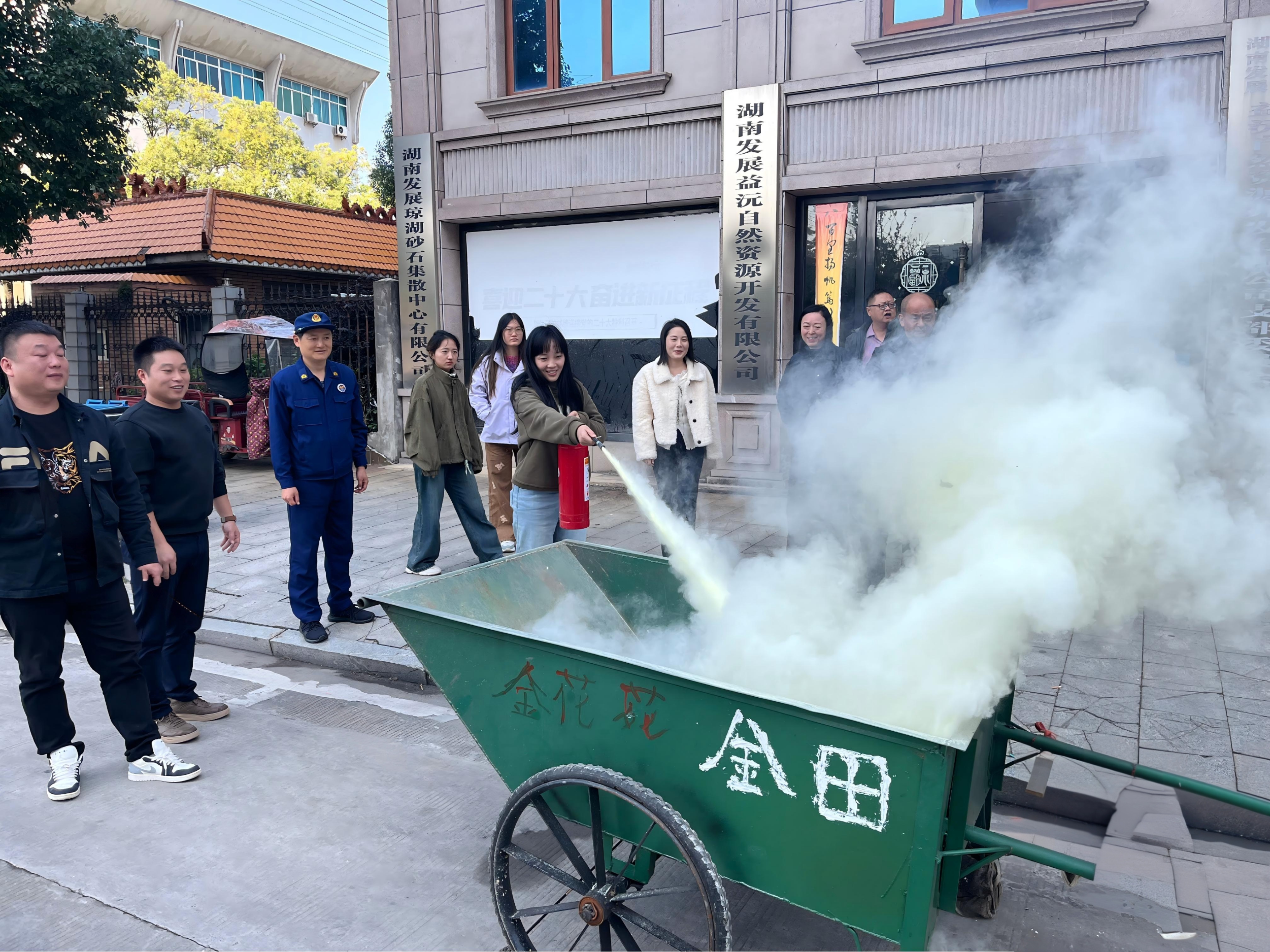 以宣提质，以练筑防！益沅MILAN米兰体育·（中国）官方网站扎实开展消防宣传月系列活动